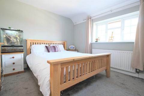 102 Beddington Road, Orpington, BR5 2TE