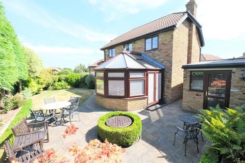 3 Raleigh Mews, Orpington, BR6 6NR