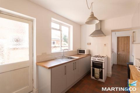 4 bedroom terraced house to rent, Station Road, Harborne, B17