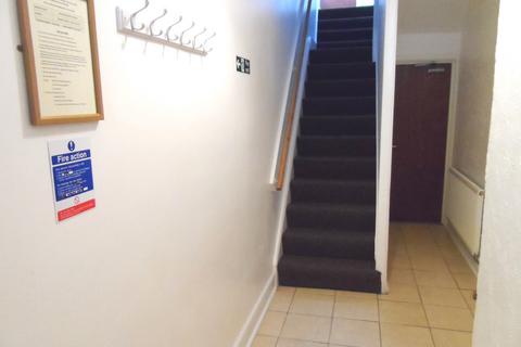 1 bedroom terraced house to rent, Station Road, Llanelli, Carmarthenshire. SA15 1YS