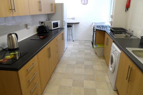 1 bedroom terraced house to rent, Station Road, Llanelli, Carmarthenshire. SA15 1YS