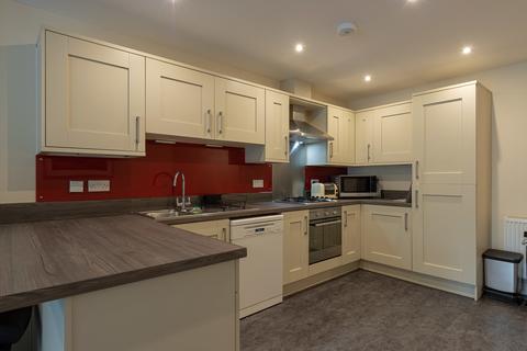 2 bedroom end of terrace house for sale - London Road, Macclesfield