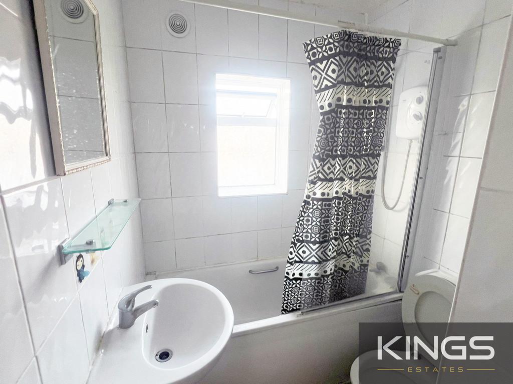 56 Honeysuckle rd (7)logo