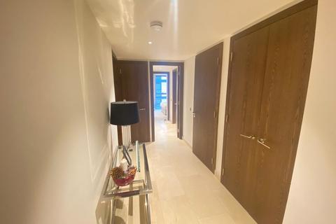 3 bedroom apartment for sale - Waterfront Drive , London