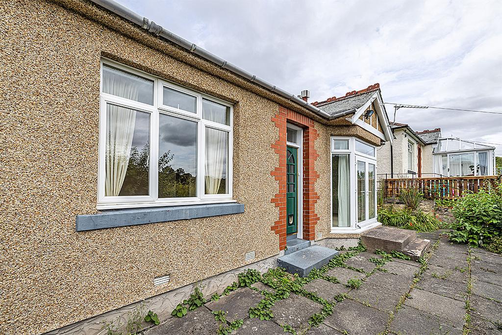 Wildwood, 2 Glenfield Terrace, Galashiels TD1 2AS 2 bed detached bungalow £220,000