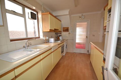 11 Chipperfield Close, Upminster, RM14 3EA