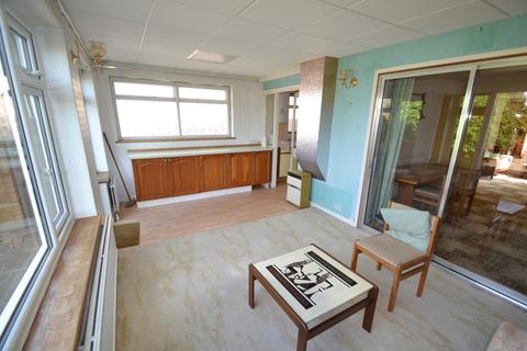 11 Chipperfield Close, Upminster, RM14 3EA