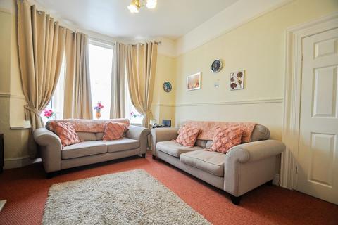 2 bedroom ground floor flat for sale - St Johns Road, Newport