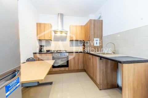 3 bedroom apartment to rent, Caledonian Road, Islington King's Cross Holloway, London