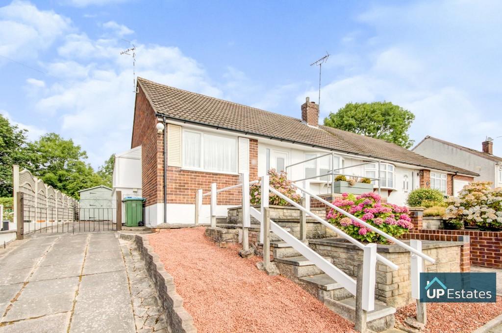 Marlow Close, Coventry 2 bed semidetached bungalow £280,000