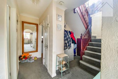 4 bedroom detached house for sale, Deepwater Road, Canvey Island