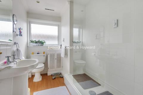4 Tanglewood Close, Croydon, CR0 5HX