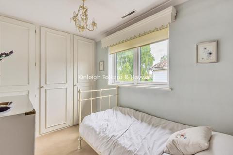 4 Tanglewood Close, Croydon, CR0 5HX
