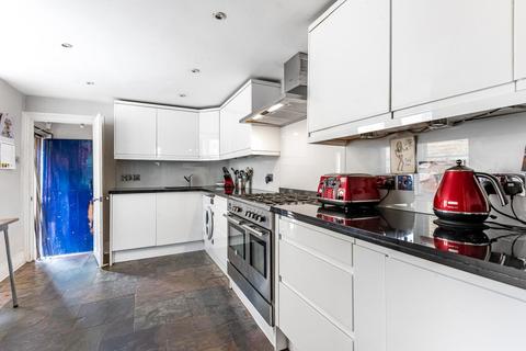21 Reverdy Road, London, SE1 5QE