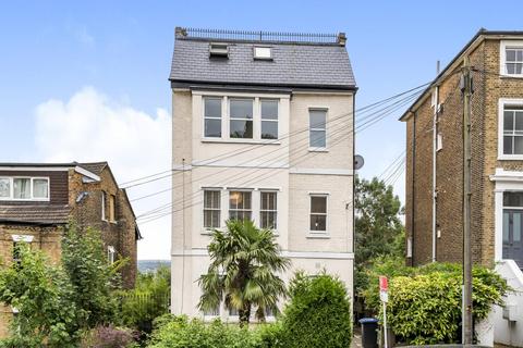 Flat 4, 43 Cintra Park, Upper Norwood, London, SE19 2LQ