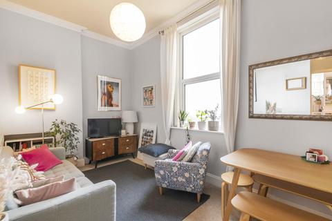 Flat 4, 43 Cintra Park, Upper Norwood, London, SE19 2LQ