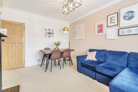 27 Godley Road, London, SW18 3HB