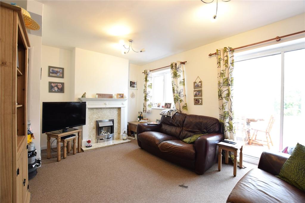 Mayfield Close, Kidderminster... 3 bed semidetached house £245,000