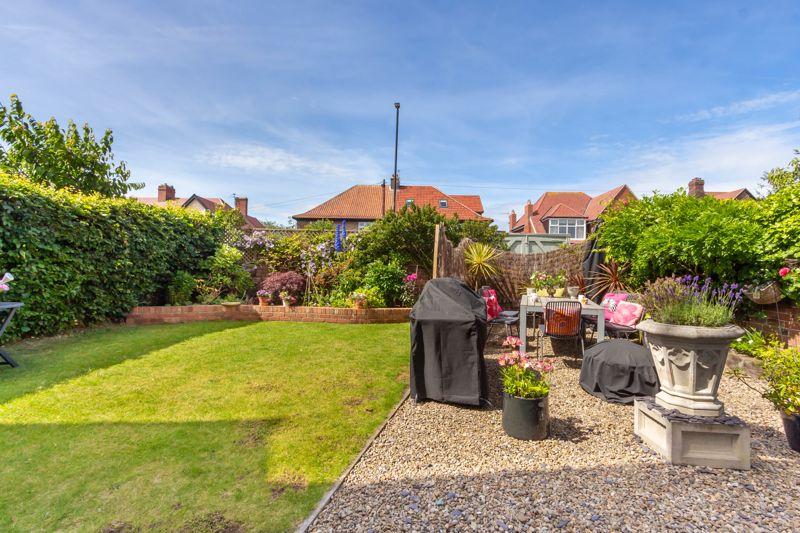 Northumberland Avenue, Gosforth... 4 bed semidetached house £650,000