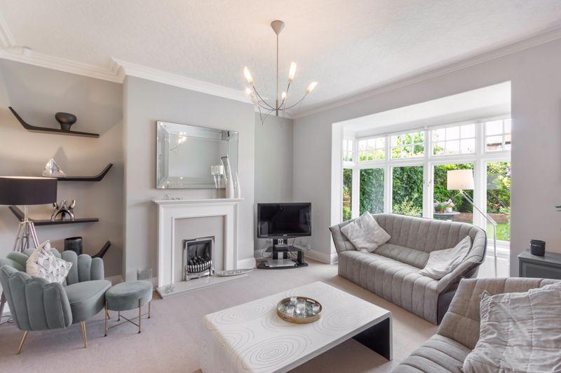 Northumberland Avenue, Gosforth, Newcastle upon Tyne 4 bed semi
