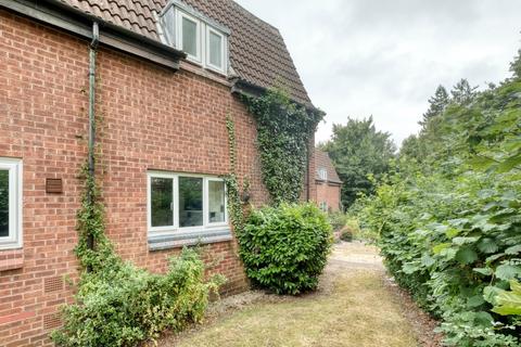 118 High Trees Close, Redditch, B98 7XL