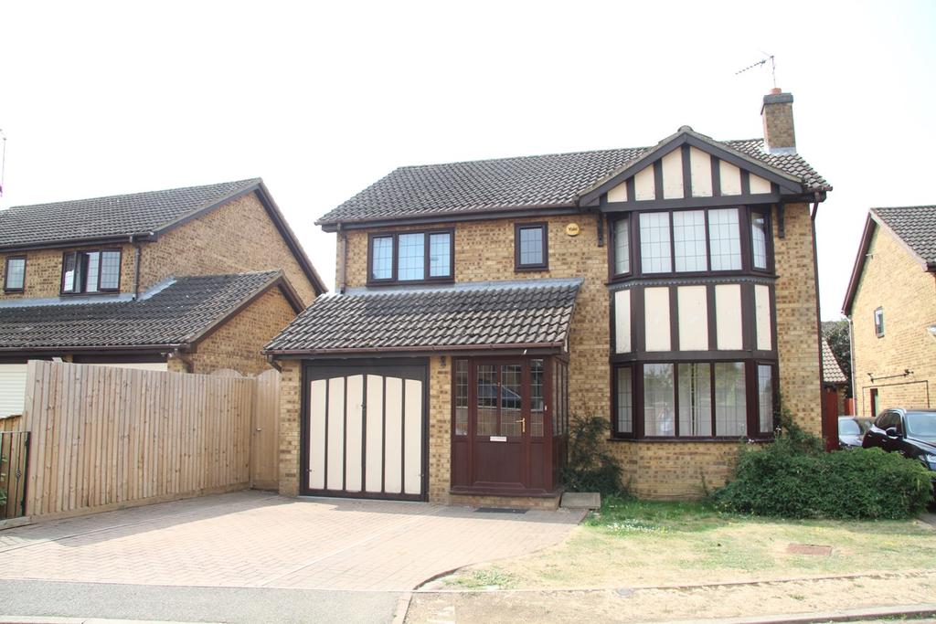 Dovecote Close, Raunds, Wellingborough, NN9 4 bed detached house to rent £1,400 pcm (£323 pw)