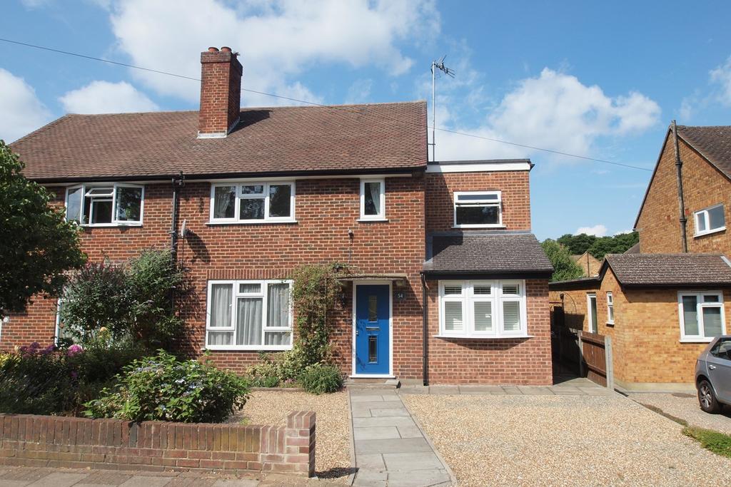 Chamberlain Crescent, West Wickham, BR4 3 bed semidetached house £
