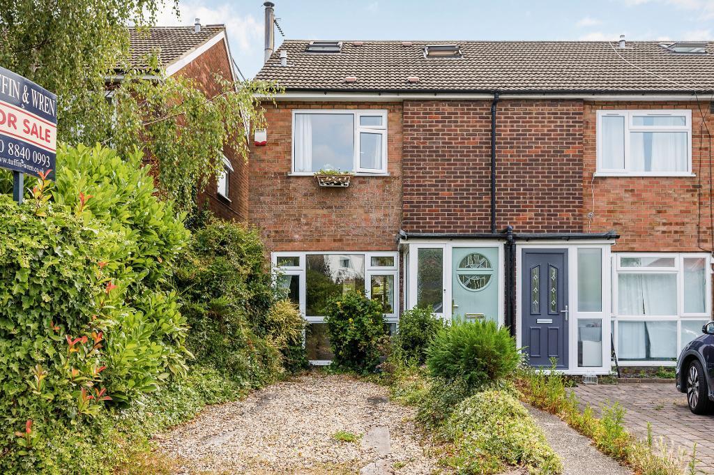 Shakespeare Road, Hanwell, London, W7... 4 bed end of terrace house £