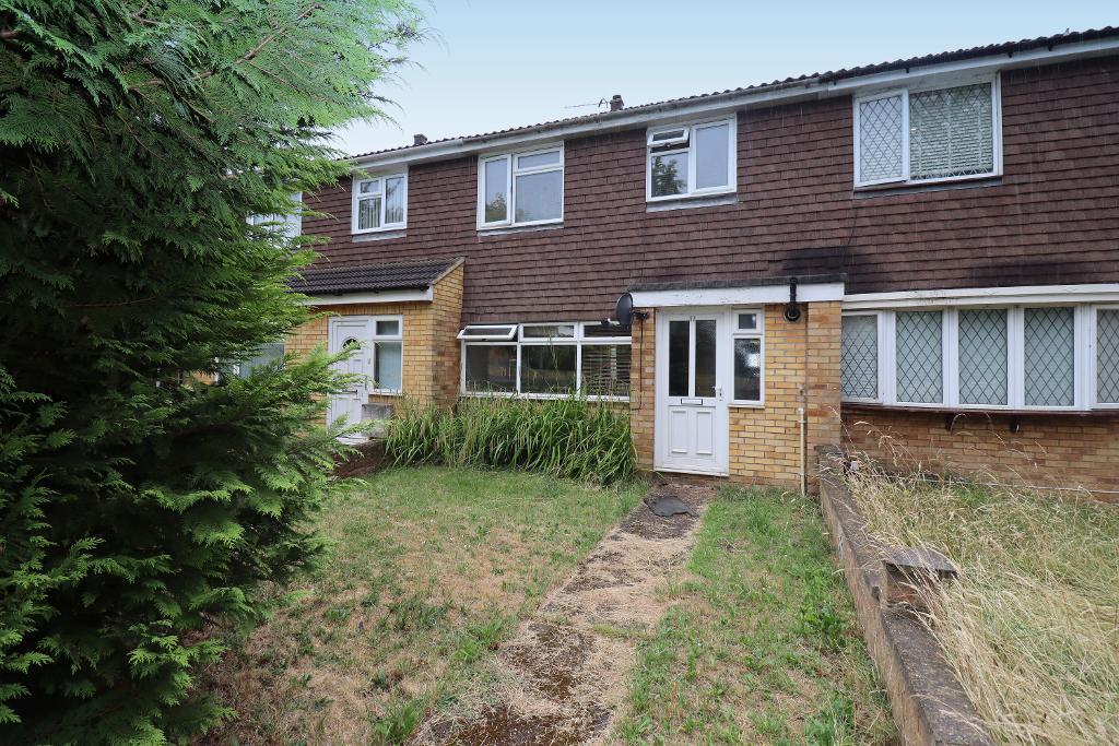 Julius Gardens, Bramingham, Luton... 3 bed terraced house £300,000