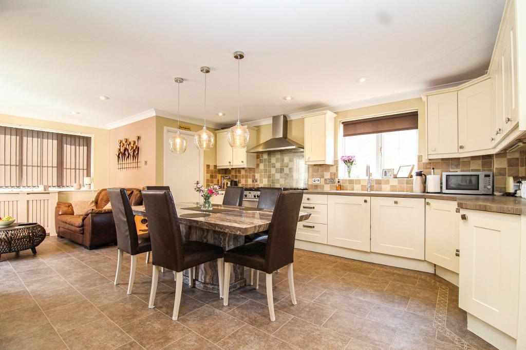 Kitchen Dining Family Room