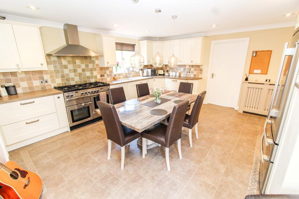 Kitchen Dining Family Room