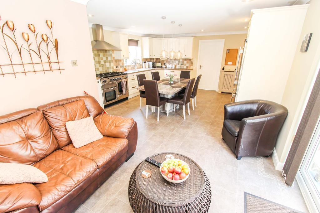 Kitchen Dining Family Room