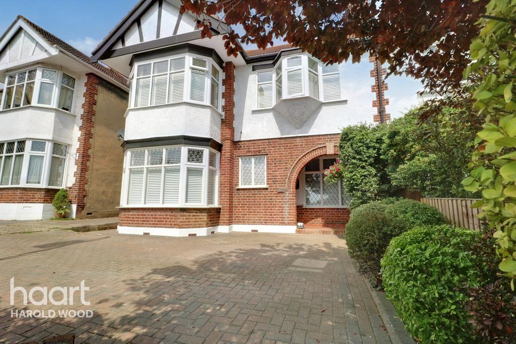 Squirrels Heath Road, Romford 3 bed semidetached house for sale £625,000