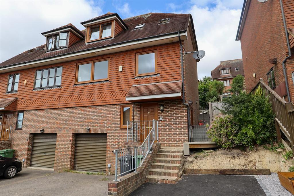Beachy Head View, St. LeonardsOnSea 4 bed house £445,000