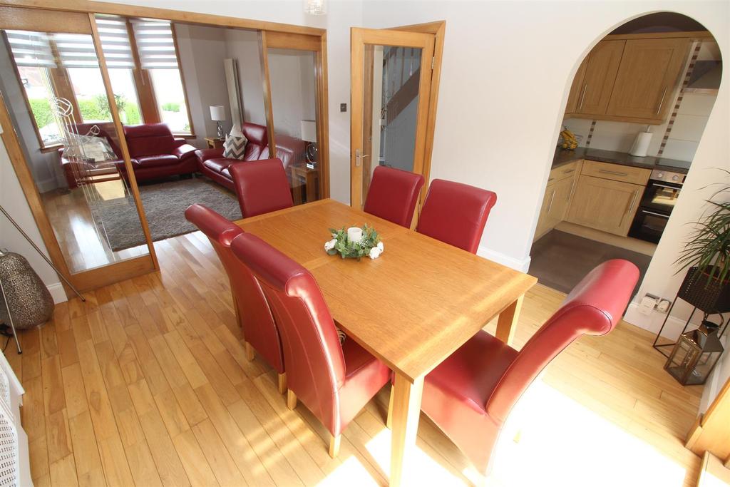 Reservoir Road, Gourock 3 bed end of terrace house £185,000