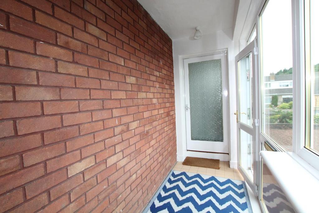Abbotsford Road, Wishaw 2 bed ground floor flat £88,500