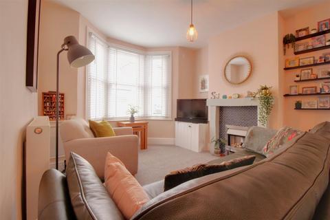 11 Balfour Road, Gloucester, GL1 5QG