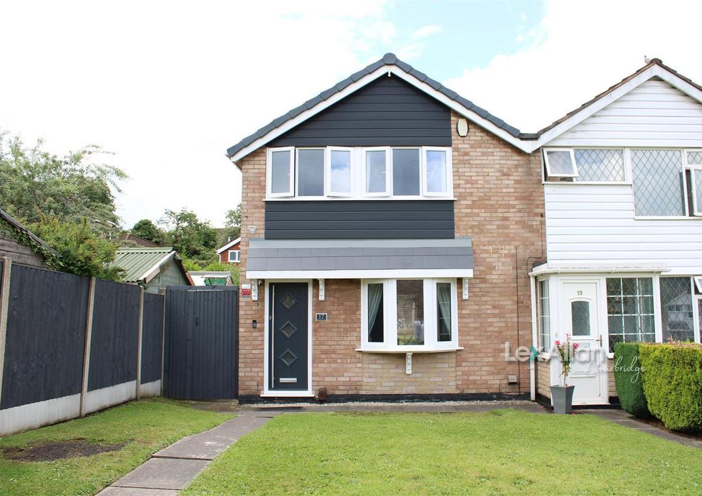 Thornton Drive, Brierley Hill 3 bed semidetached house £240,000