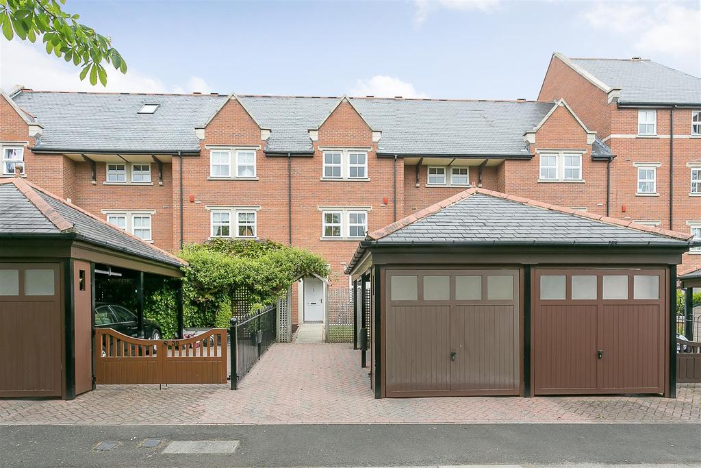 Princess Mary Court, Jesmond, Newcastle upon Tyne 3 bed townhouse £