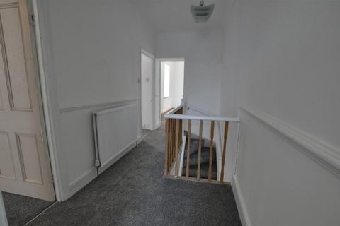 9 Bank Road, Llangennech, Llanelli, SA14 8UB