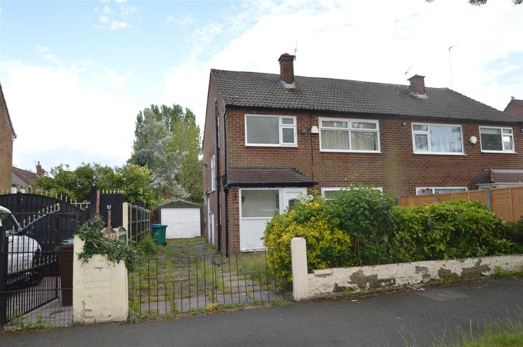 Wendover Road, Manchester 3 bed house to rent £1,500 pcm (£346 pw)
