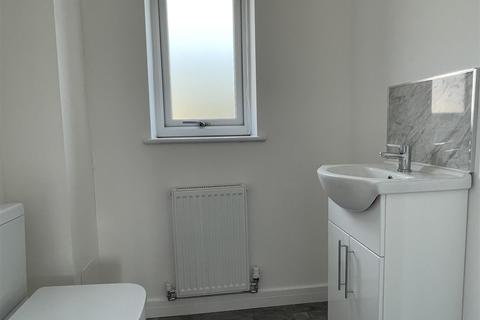9 The Sidings, Bugle, St Austell, PL26 8TU