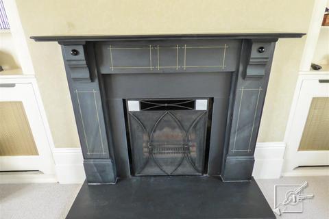 10 Parrock Road, Gravesend, DA12 1PZ