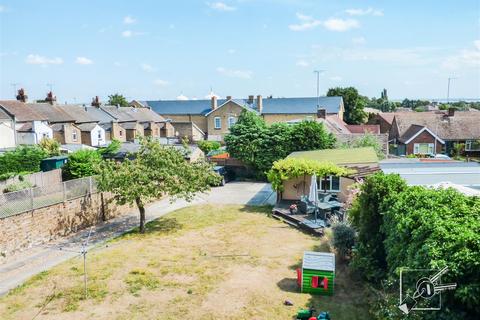 10 Parrock Road, Gravesend, DA12 1PZ