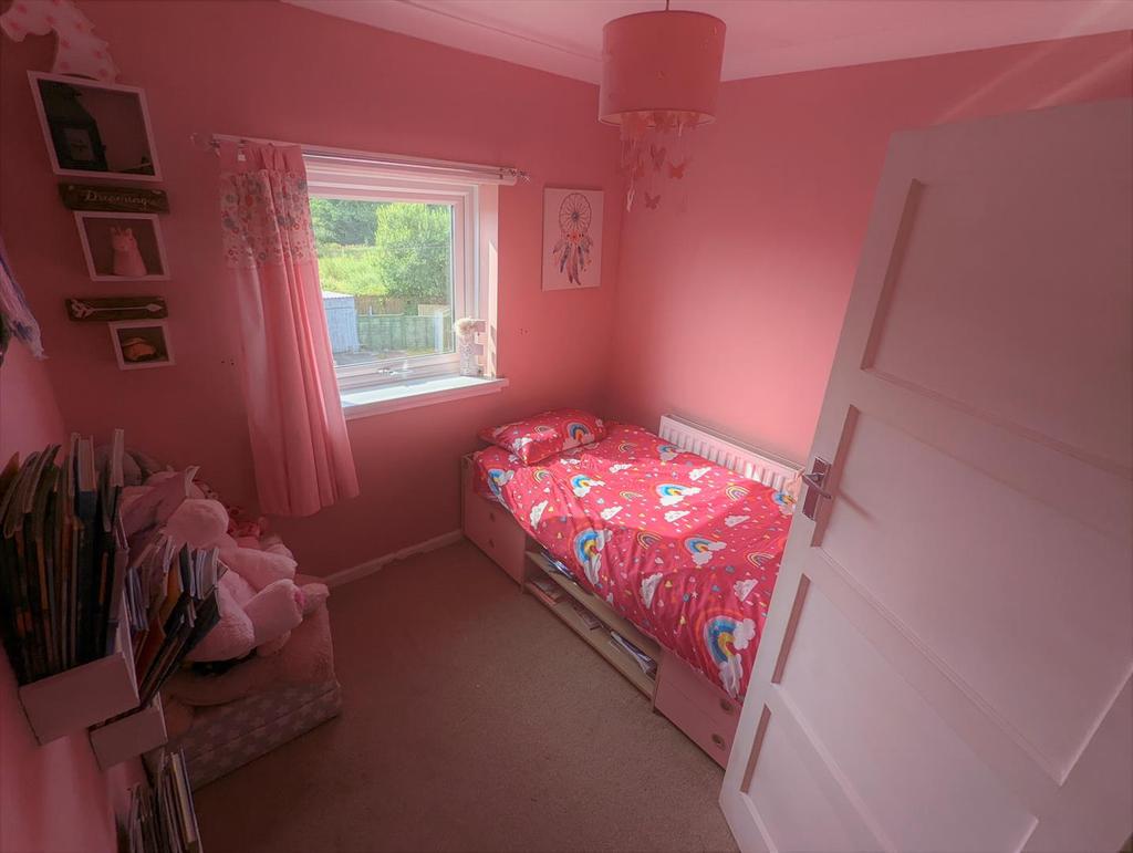 Bedroom .jpg