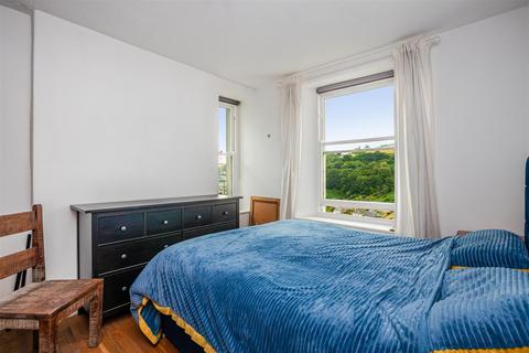 22a Fairview Road, Dartmouth, TQ6 9EN