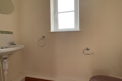 6 Cleavers Way, Stenalees, St Austell, PL26 8NY