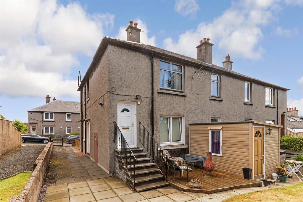 27 Rintoul Avenue, Blairhall, KY12 9PW 2 bed property £65,000