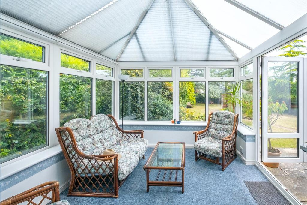 Edward Road, Clevedon 5 bed detached house £875,000