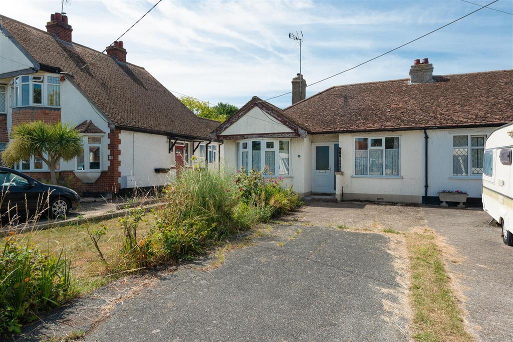 St. Johns Road, Whitstable 2 bed semidetached bungalow for sale £325,000